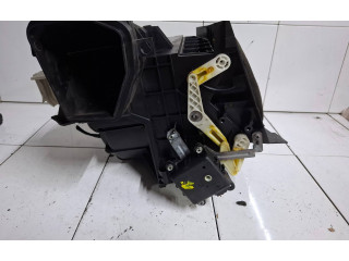 Вентилятор печки 3025030352 Nissan Almera Tino