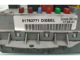 Блок предохранителей 51763771   Fiat Doblo