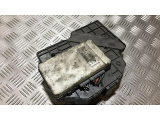 Pojistková skříňka 38800sz3g01 Honda Legend 1990