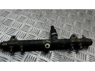 Vstřikovací lišta 0445214041, 003699L2 Chrysler Voyager pro naftový motor 2.8