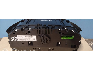 Přístrojová deska Jaguar E-Pace 2019 J9C3045F65BD