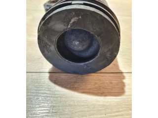 Поршень с шатуном Volvo V70