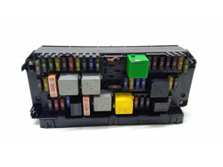 Pojistková skříňka A2129008207, A2129024403 Mercedes-Benz C W204 2011