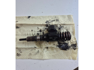 Форсунка 03G130073B Audi A3 S3 A3 Sportback 8P