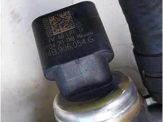 Топливный насос 05L130755, 05L130755   Skoda Octavia Mk4