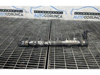 Топливная рампа 03L130089J, 5J00000858 Audi Q3 8U для двигателя CFGC, CLLB