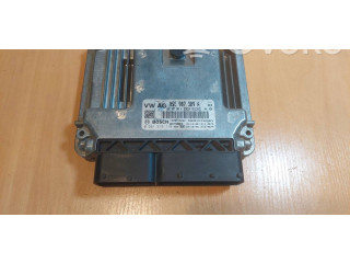 Блок управления двигателем Блок управления 0261S19119, 05E907309A Skoda Octavia Mk3 (5E)