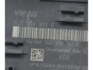 Поршень Блок управления дверью DDY 5Q0959393B Audi Q2 -