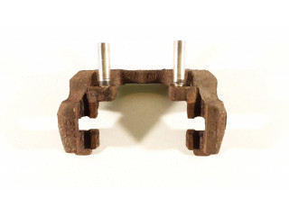 Скоба заднего суппорта