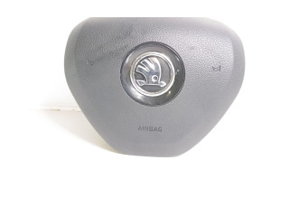 Подушка безопасности водителя 5E0880201B Skoda Octavia Mk3 (5E)