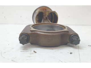 Шатун N46B18A 11247589535    BMW 3 E46  