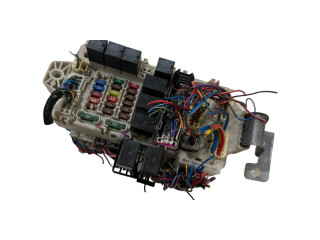 Блок предохранителей MR587655, G8C507M Mitsubishi Grandis