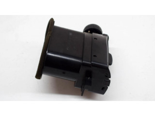 Воздушная решётка окна