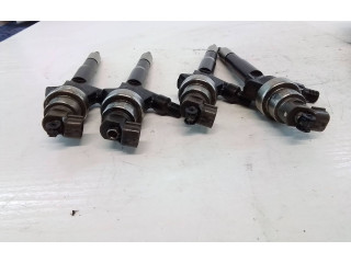 Комплект форсунок 55567729, 2M11270    Opel Meriva B  A17DTS 