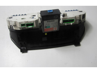 Панель приборов 9168386   Volvo S70  V70  V70 XC       