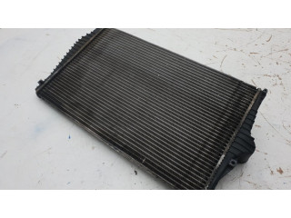 Интеркулер 31274553, 989581K Volvo XC90 2.4