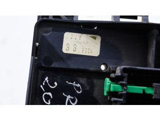 Pojistková skříňka Mazda Premacy 2003