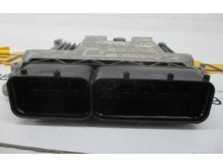 Řídící jednotka 03G906021AQ, 0281012390   Volkswagen Caddy 2006