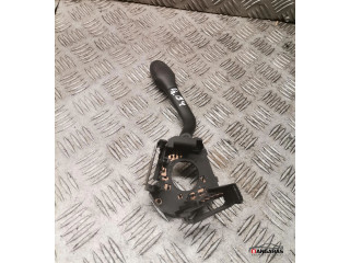 Ручка стеклоочистителей    Volkswagen PASSAT B4