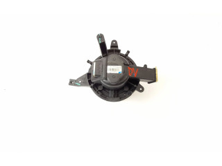 Вентилятор печки    5U3830000, 5R2230100   Fiat 500L