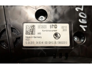 Панель приборов 5E0920971D, 1355020313   Skoda Octavia Mk3 (5E)       