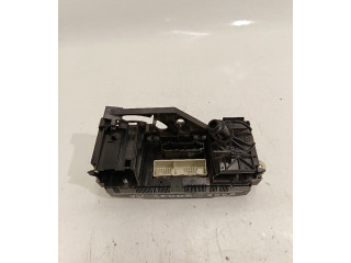 Блок управления климат-контролем    Volkswagen Caddy