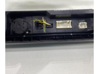 Блок управления климат-контролем    BMW X3 E83