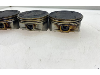 Píst 1111111111 Subaru Outback