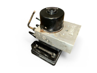 Блок АБС 8671224, 8671224   Volvo  XC90  2003 - 2006 года