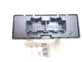 Блок управления 13510743   Chevrolet Camaro