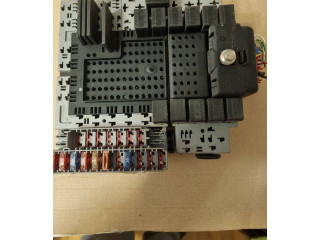 Блок предохранителей 182997080, 9401802   Volvo S80