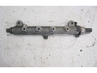 Vstřikovací lišta 057130089Q Audi A8 S8 D4 4H