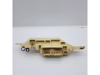 Pojistková skříňka Toyota Land Cruiser (J100) 2002