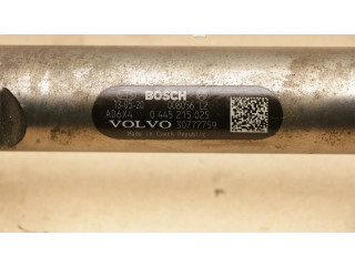 Комплект форсунок 31303238, 30777759    Volvo V70  D 5204 T3 