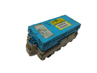 Блок предохранителей MR587655, G8C507M Mitsubishi Grandis