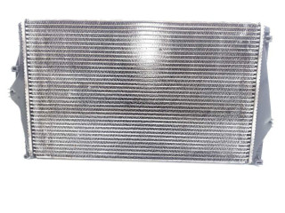 Радиатор интеркулера 8627375, 8627375   Volvo XC90   для двигателя B5254T2