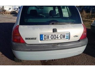 Блок предохранителей Renault Clio II