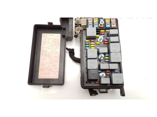 Блок предохранителей 96647287 Chevrolet Epica