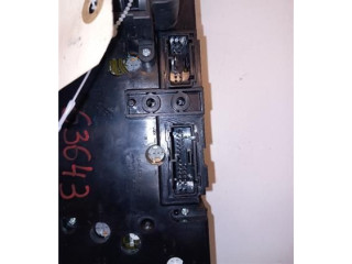 Блок управления климат-контролем 8682929, 8691951 Volvo S80