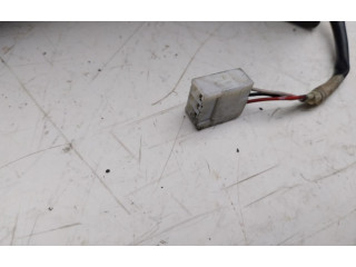 Зеркало электрическое        Toyota Yaris Verso  1999 - 2005 года   