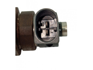 Vstřikovač 04L130277AC Volkswagen Caddy DFSD