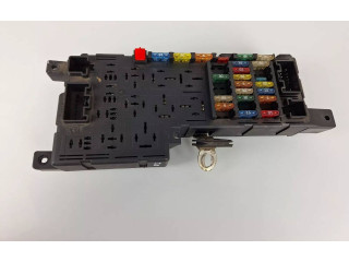 Блок предохранителей 8651187   Volvo V70    