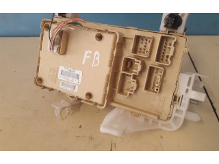 Блок предохранителей  892210F010   Toyota Corolla Verso AR10    