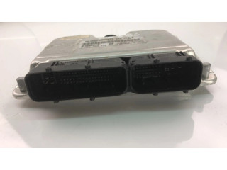 Řídící jednotka 07D906018B Volkswagen PASSAT B5.5 2003