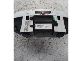 Панель приборов 30710071, 30710071   Volvo V50       