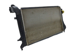 Интеркулер 1K0145928D Volkswagen Caddy