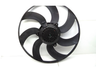 Вентилятор радиатора 8033M00008 Citroen C4 Cactus 1.6