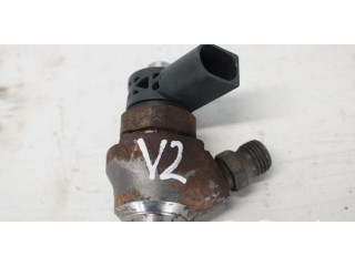 Форсунка 04L130277AC    Volkswagen Golf VII для дизельного двигателя CRB 2