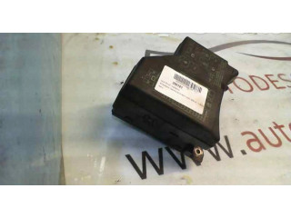 Блок предохранителей    Mitsubishi Carisma    