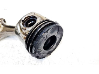 Píst Toyota Corolla E120 E130 pro naftový motor 2.0